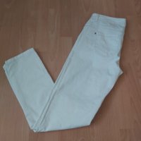 Елегантен дамски дънки, Kenny's, бели, 100% памук, Размер: 32 / М, снимка 1 - Дънки - 29426718