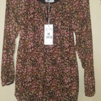 нова блузка с етикет, снимка 1 - Блузи с дълъг ръкав и пуловери - 34009814