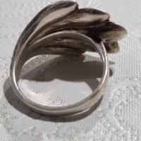 Красив сребърен пръстен 925 проба , снимка 5 - Пръстени - 44297607