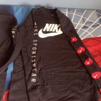 Блузки Nike, снимка 2 - Стоки за близнаци - 40107869