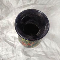 Продавам рисувана керамична ваза, снимка 3 - Вази - 37870652