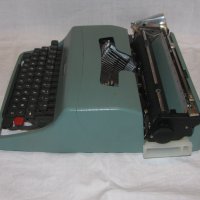 Продавам портативна пишеща машина  Olivetti Lettera 22, снимка 3 - Друго - 38975306