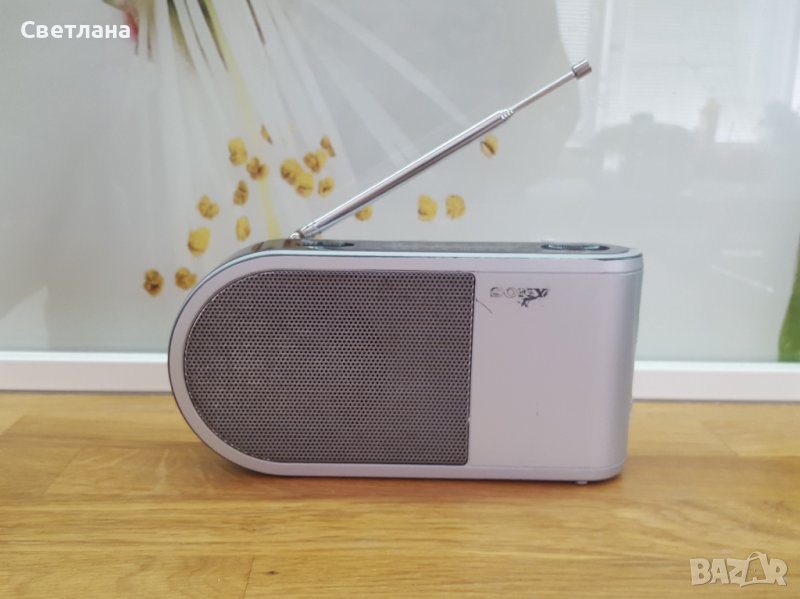 Компактно преносимо радио Sony icf-304, снимка 1