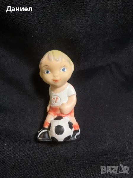 Съветска играчка футболист на Динамо , снимка 1