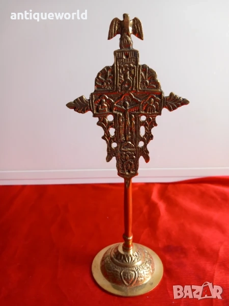 Църковен Кръст  Настолен с Разпятие с Позлата, снимка 1