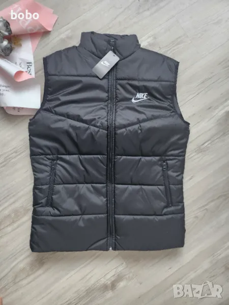 Нови мъжки елеци Nike , снимка 1