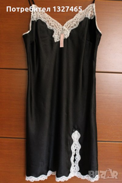 Нощница на Виктория Сикретс, снимка 1