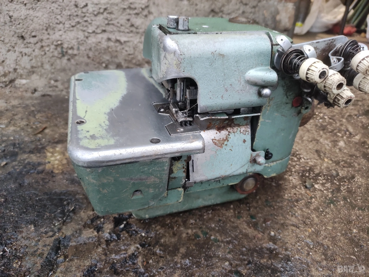 Индустриален оверлог, снимка 1