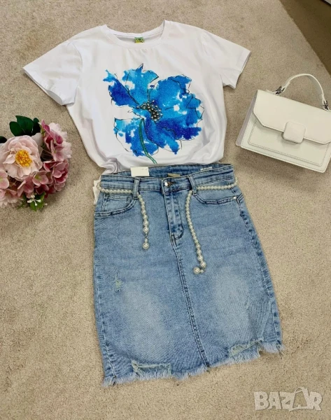 дънкова пола с красив перлен аксесоар , снимка 1