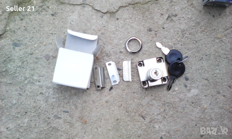 Мебелна брава за шкаф чекмедже гардероб, снимка 1