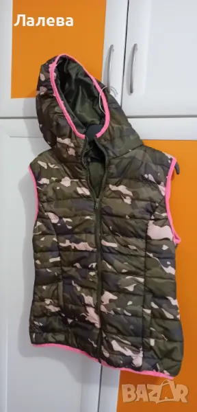 Камуфлажна грейка с качулка , снимка 1
