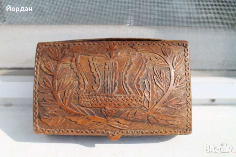 Дървена кутия за бижута, снимка 1