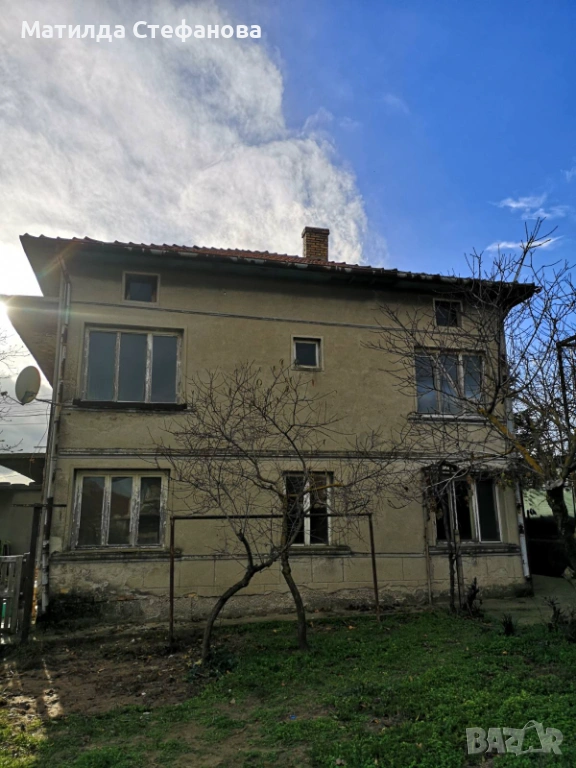 Къща близнак в с. Страшимирово – 200 кв.м обща площ с гараж, склад и висок тавански етаж!, снимка 1