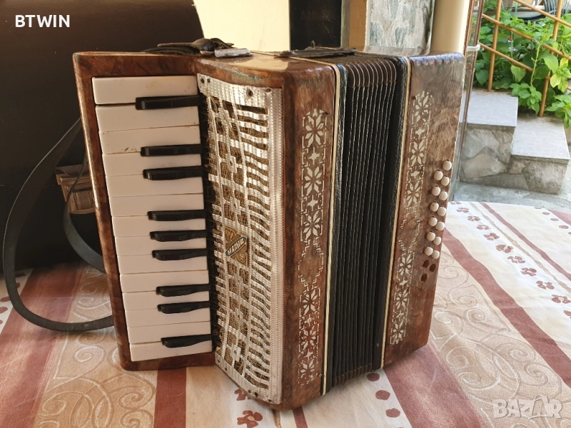 Ретро - Акордеон Малыш Ц2ЗР50 – СССР !, снимка 1