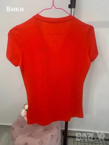 Нова тениска на Guess размер S, снимка 5 - Тениски - 50449496