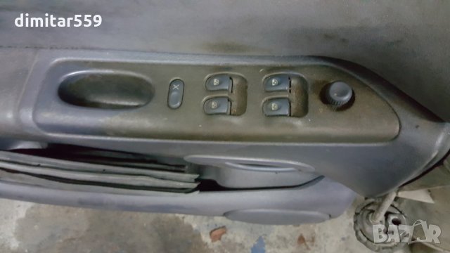 Панел ляв с копчета за ел стъкла и ел огледало Espace 3, снимка 2 - Части - 29400708