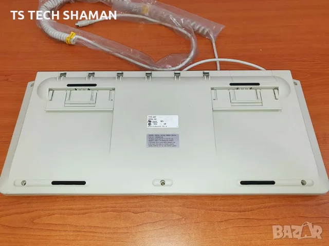 Ретро Полу-Механична клавиатура iCL модел за PS/2 "Fujitsu Peerless switch", снимка 4 - Антикварни и старинни предмети - 54212448
