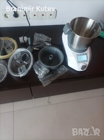 Мултифункционален кухненски робот., снимка 4 - Кухненски роботи - 51085828