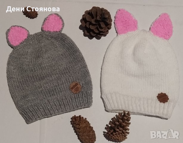 Безшевно ръчно плетена детска шапка с ушички , снимка 5 - Шапки, шалове и ръкавици - 42230111