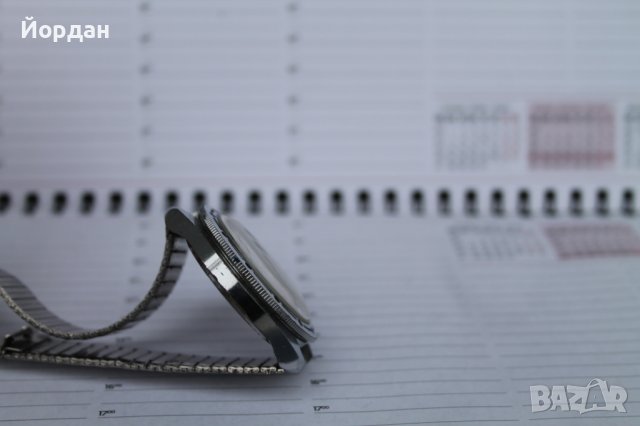 СССР часовник ''Восток'' командирски, снимка 2 - Антикварни и старинни предмети - 40737445