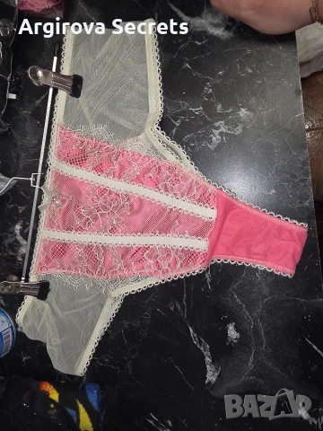 Дамско Бельо 