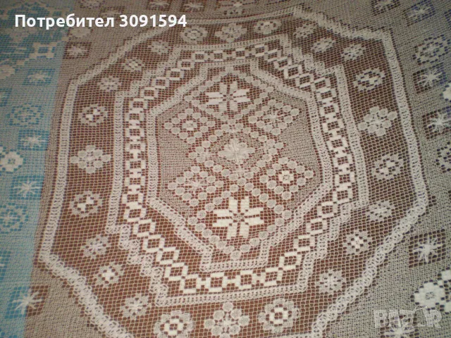 Винтич ръчно плетена покривка за легло филе дантела, снимка 2 - Антикварни и старинни предмети - 48184755