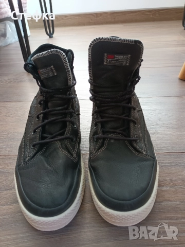 Оригинални кожени CONVERSE Chuck Taylor All Star, UK-9, EUR-44, снимка 3 - Спортни обувки - 52401765