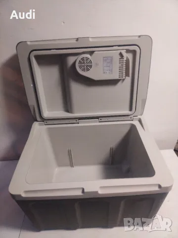 Хладилна термо етрическа кутия за охлаждане на храна и напитки CAMRY Вместимост 45 Литра. Ниска конс, снимка 1