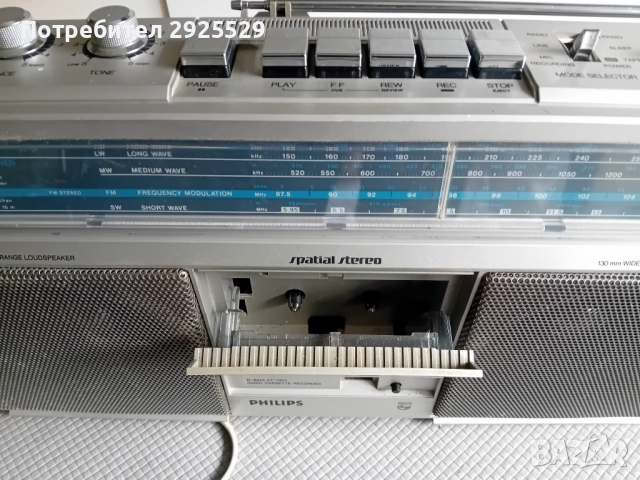 Радиокасетофон PHILIPS, снимка 9 - Радиокасетофони, транзистори - 49103907