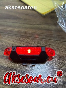 Велосипедни светлини за рамка на колело USB акумулаторна Водоустойчива светлина за планински велосип, снимка 17 - Аксесоари за велосипеди - 38395706