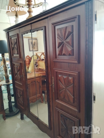 Четирикрилен гардероб, снимка 2 - Гардероби - 52152881