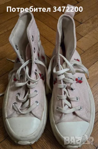 ​Оригинални дамски кецове Converse Run Star Hike High (с бродерия рози) – розови
