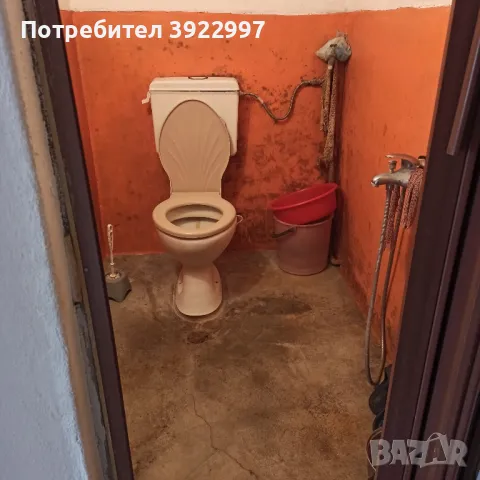 Продавам къща на 25 км.от Бургас , снимка 7 - Етаж от къща - 48812096