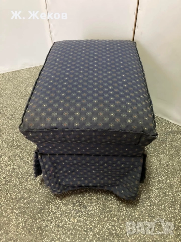 Табуретка на колелца, снимка 2 - Дивани и мека мебел - 51571300