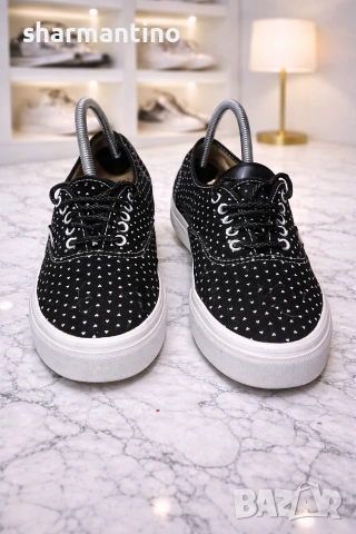Vans Heart Limited Edition N 40, снимка 2 - Маратонки - 54016907