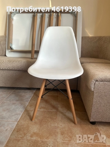 Комплект маса със 4 стола, снимка 5 - Маси - 52787168