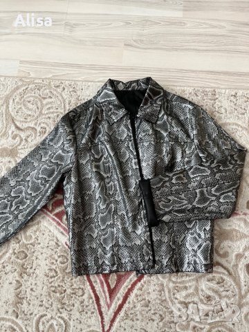 Ново дамско яке, снимка 2 - Якета - 38577062