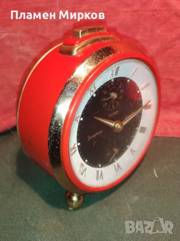 Колекционерски будилник Junghans TRIVOX, снимка 4 - Антикварни и старинни предмети - 51258660