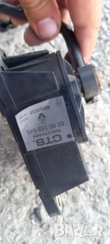 Потенциометър газ Renault Scenic II, снимка 2 - Части - 47653431