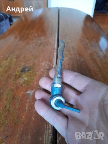 Старо кранче за резервоар, снимка 2 - Други ценни предмети - 53912572