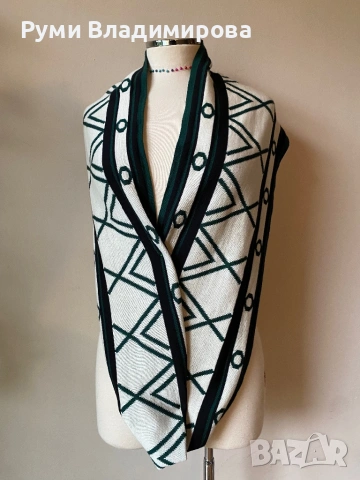 Звлен шал тип яка от 100 % вълна мерино, снимка 5 - Шалове - 53280492