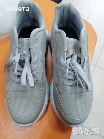 Дамски маратонки , снимка 3 - Маратонки - 51994185