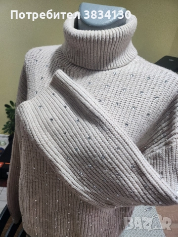 Дамски пуловер ( бежов с камъни), снимка 2 - Блузи с дълъг ръкав и пуловери - 52065637