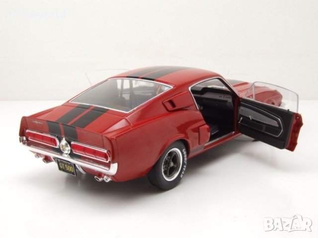 SHELBY GT500 Mustang Elinor 1967 - мащаб 1:18 на Solido моделът е нов в кутия, снимка 5 - Колекции - 38131367