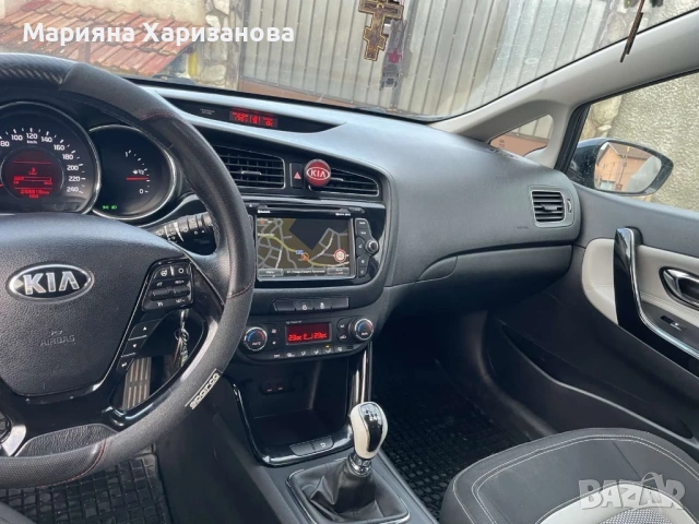 Kia CEED, Бизнес модел, снимка 11 - Автомобили и джипове - 53896561