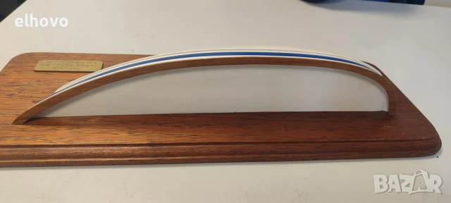 Модел на яхта Hallberg Rassy 94 1/2, снимка 6 - Антикварни и старинни предмети - 54120760