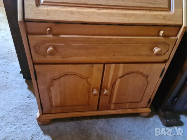 шкаф писалище бюро внос от Европа, снимка 3 - Шкафове - 50769066