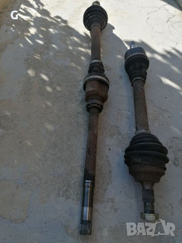 Дясна Полуоска Пежо 307 1.6HDI 90ks, снимка 3 - Части - 38205446