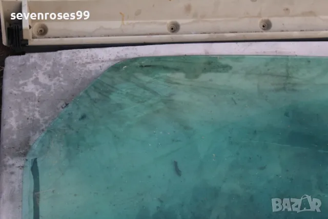 Стъкло задно дясно Рено Меган Сценик 1997 Renault Megane Scenic, снимка 2 - Части - 48581219