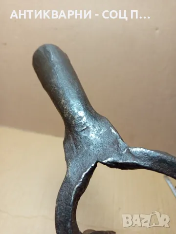 Соц Стар Ръчно Кован Инструмент За Копаене., снимка 9 - Антикварни и старинни предмети - 49328824